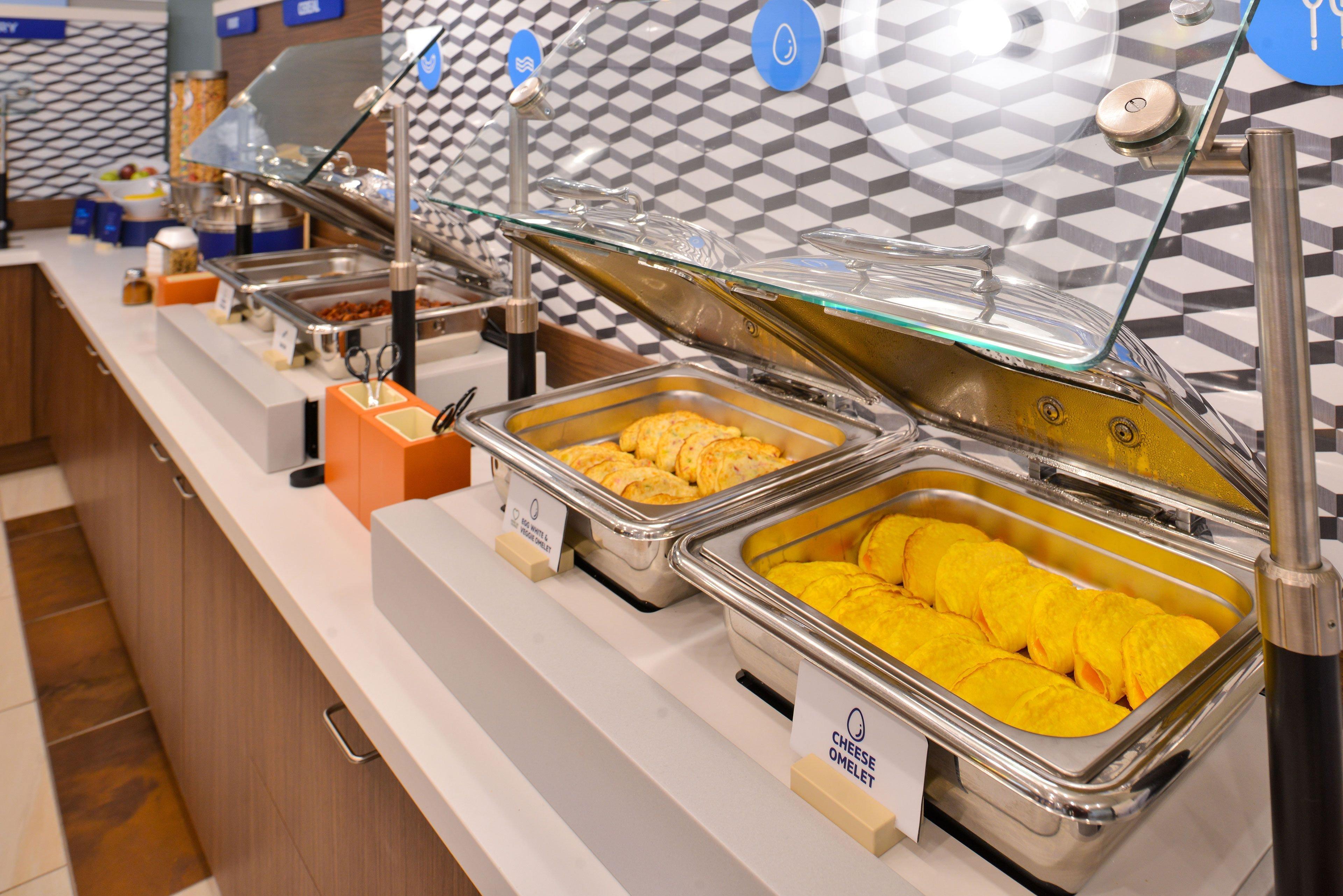 Holiday Inn Express Hotel & Suites Antigo By Ihg Esterno foto
